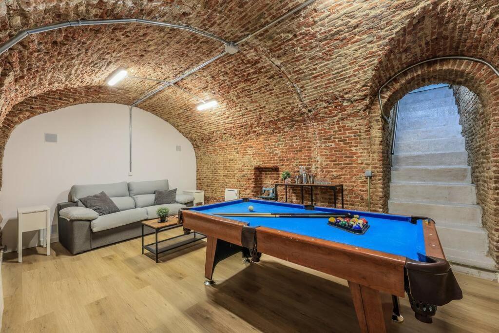 Unique Flat La Latina * Billiard & Darts Daire Madrid Dış mekan fotoğraf